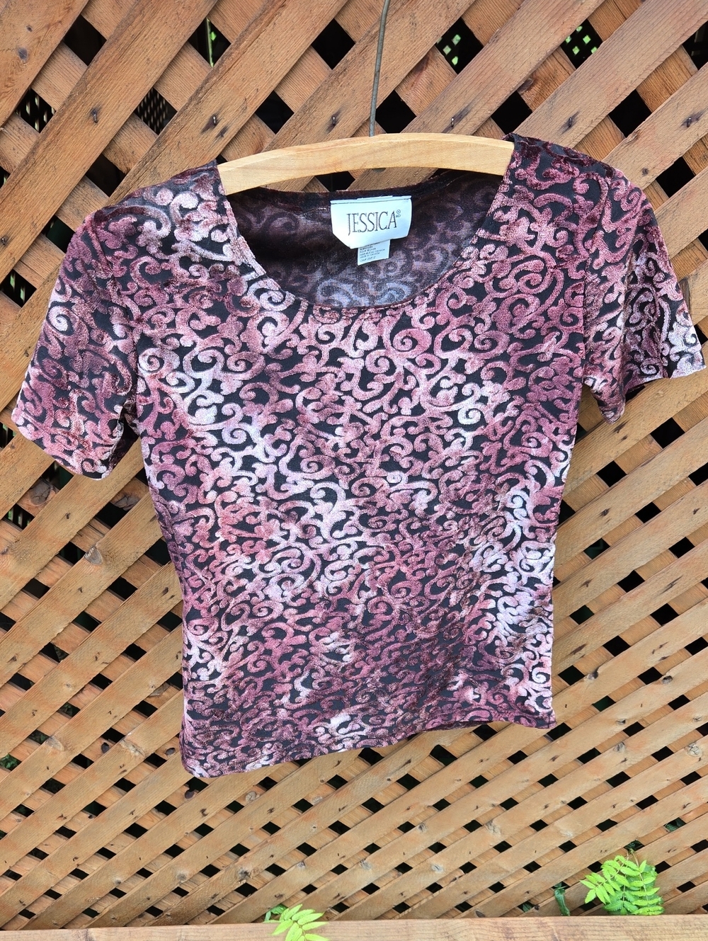 Jessica S/M , Pink and Black Swirl Short Sleeve Tee